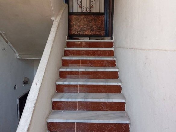 1000273143