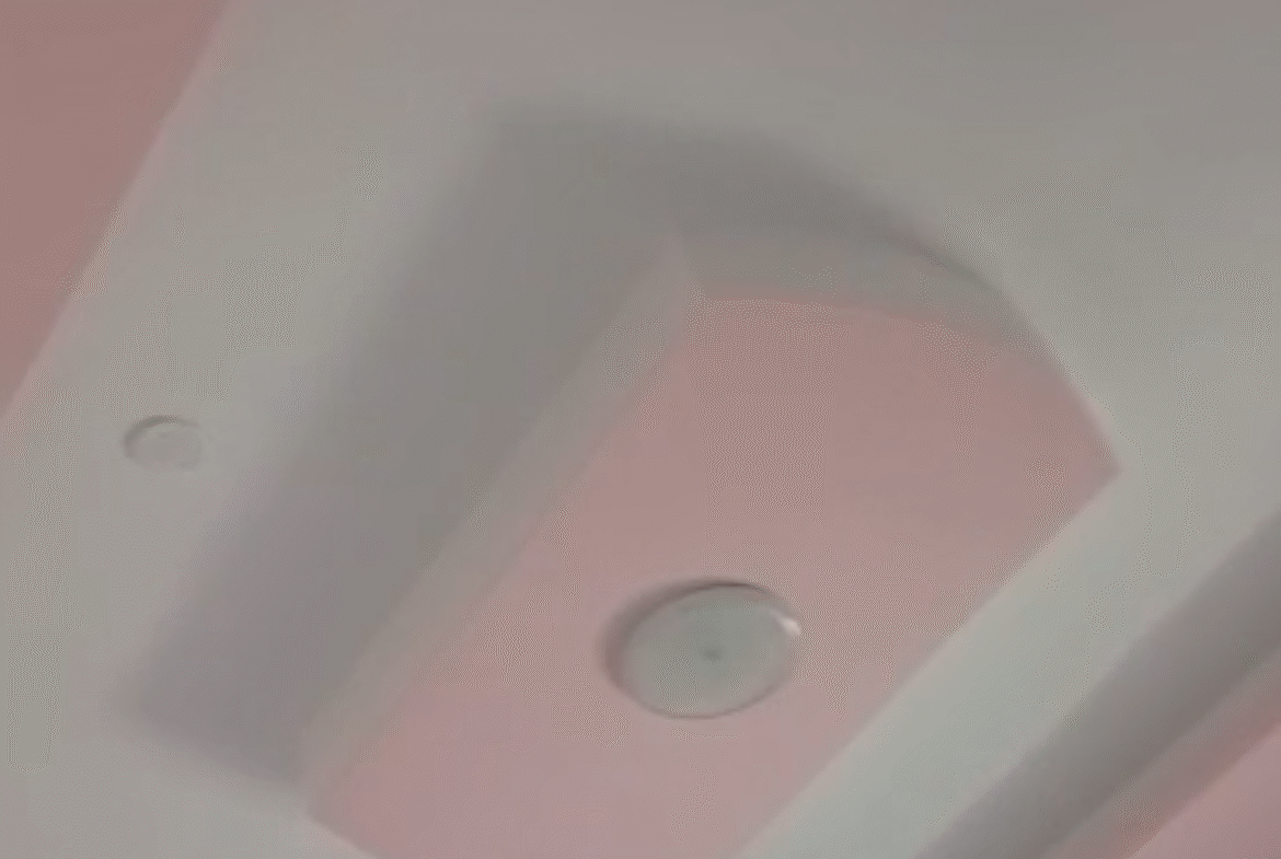 1170